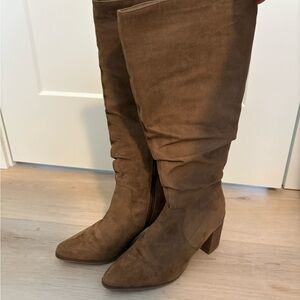 Universal Thread Wide Calf 8.5, Knee High Boots, Suede Block Heel, worn once!!